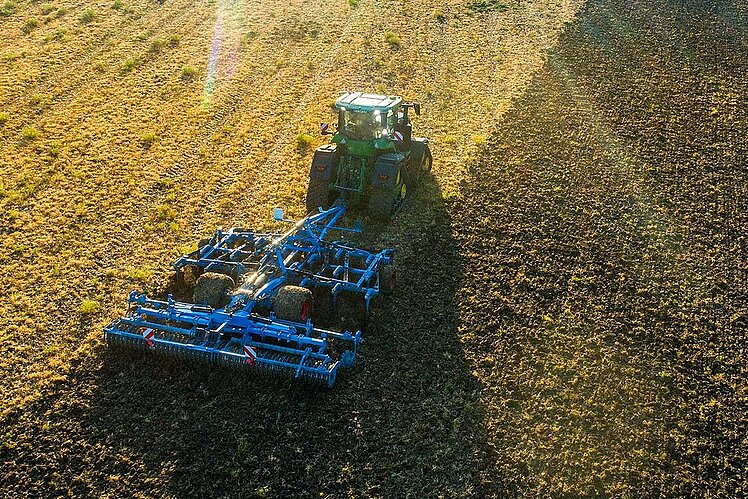 Soil cultivation Stubble cultivation