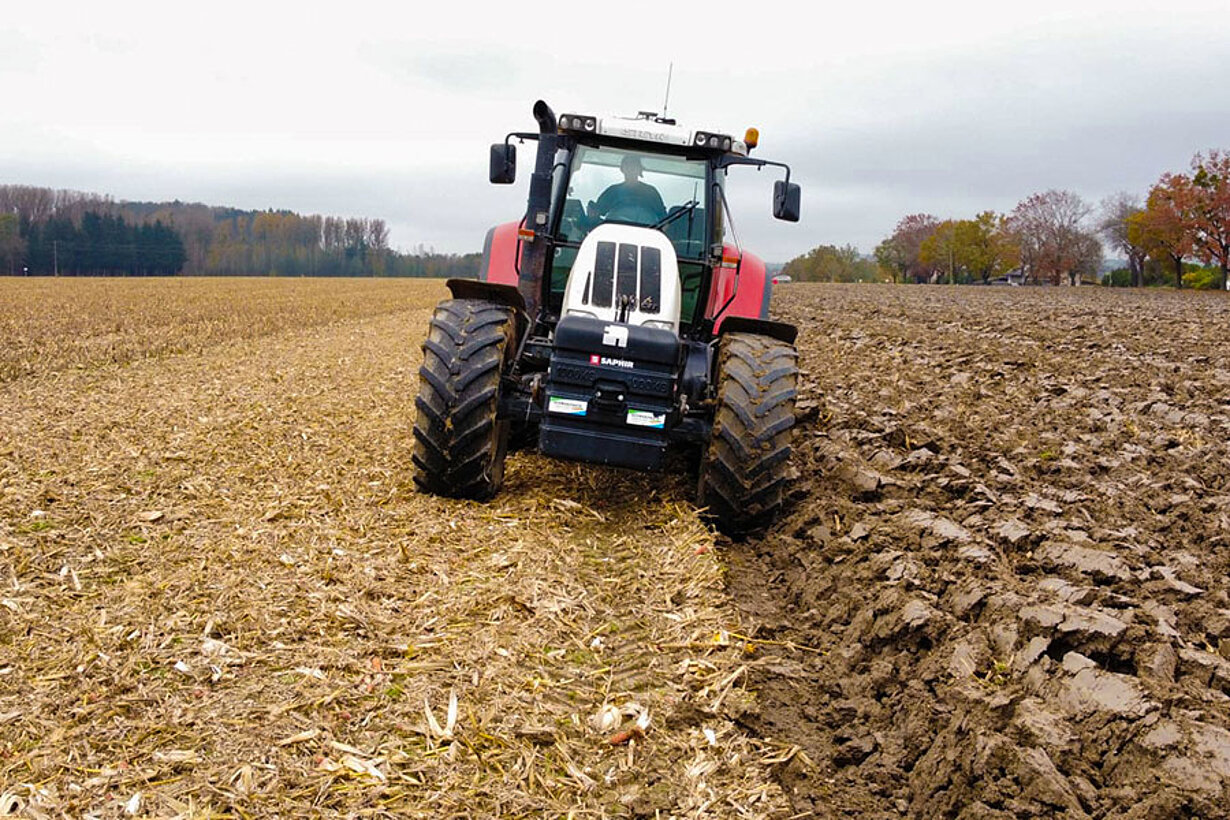 Beispielbild zum Konventionellem Pflügen