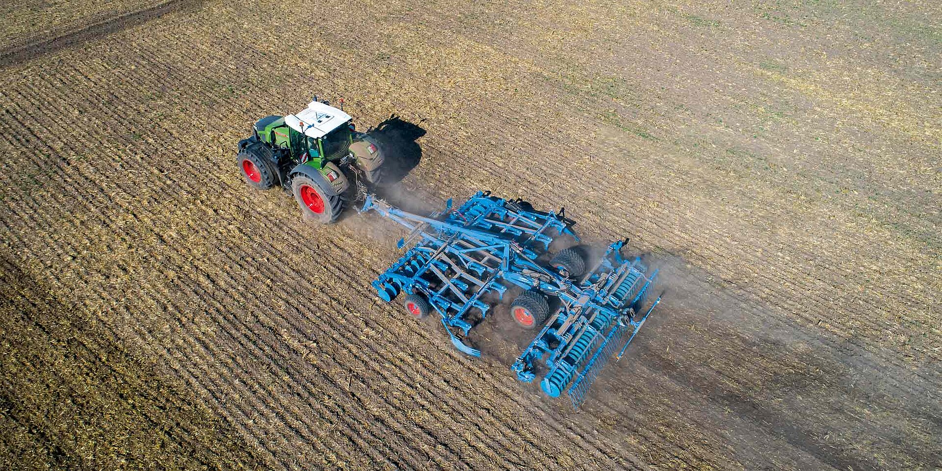 LEMKEN Grubber Karat 10 umfangreiches Zubehör (2)