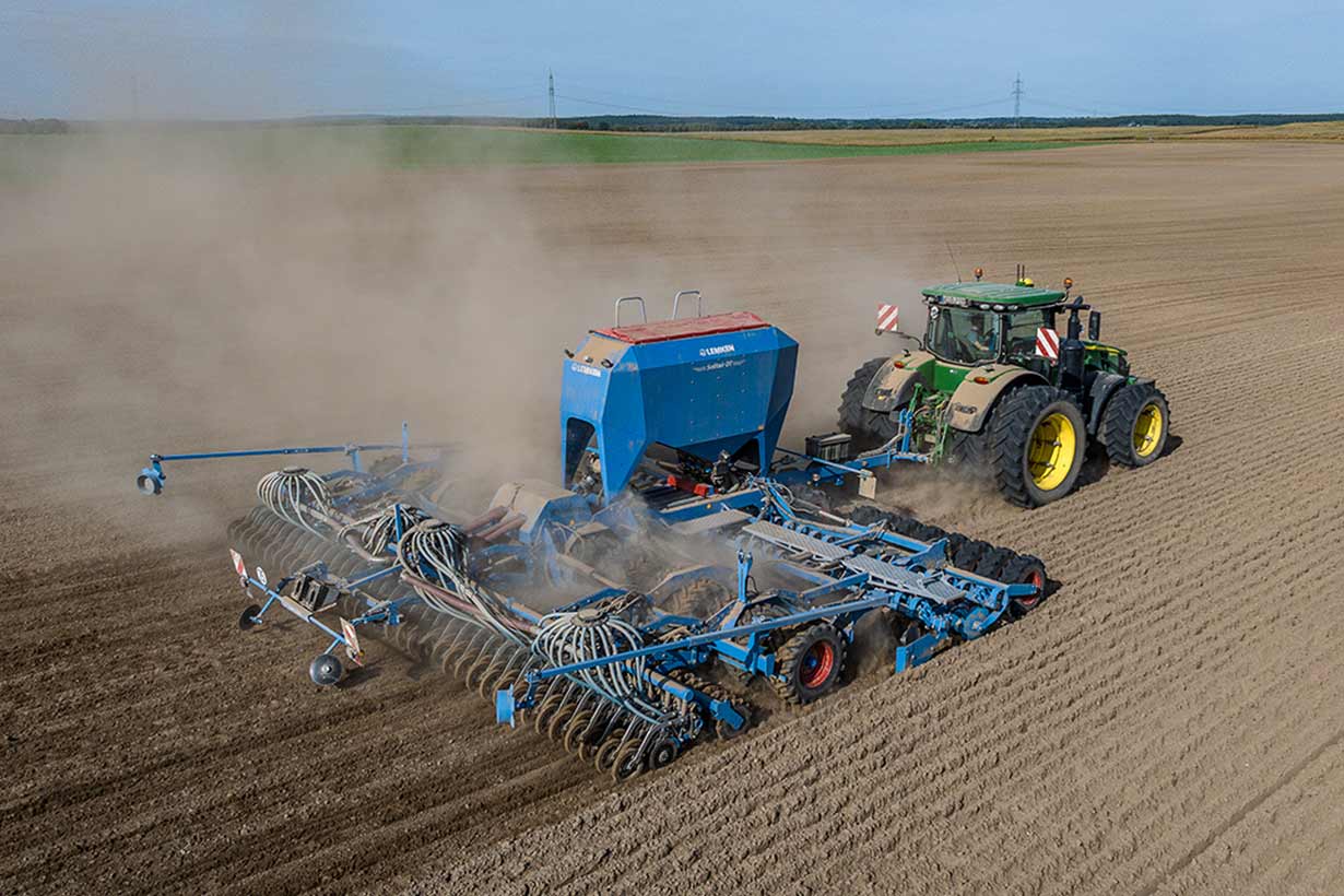 LEMKEN Solitair 900 im Einsatz