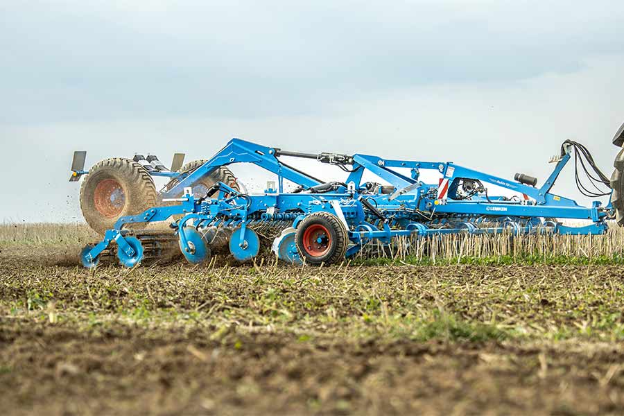 Fuehrung Tastraeder der LEMKEN Rubin 10 MR TF