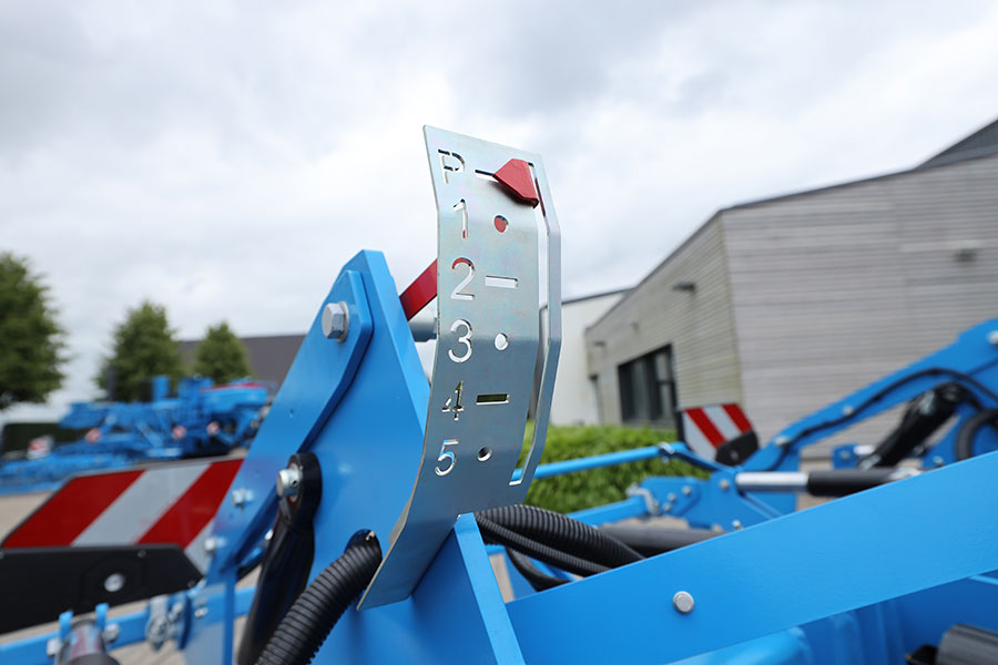 Arbeitstiefe beim Tiefenlockerer Onyx