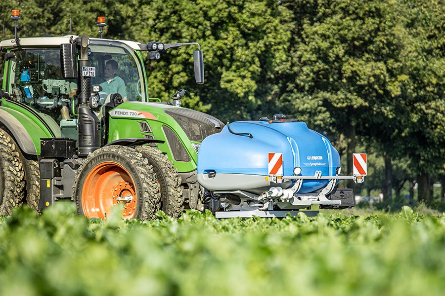 Frontbehälter SprayHub