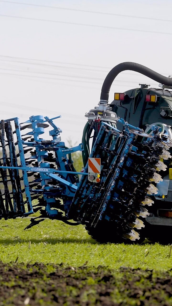 Spreading slurry comes with considerable challenges, especially in view of high fertiliser prices. The Heliodor compact...