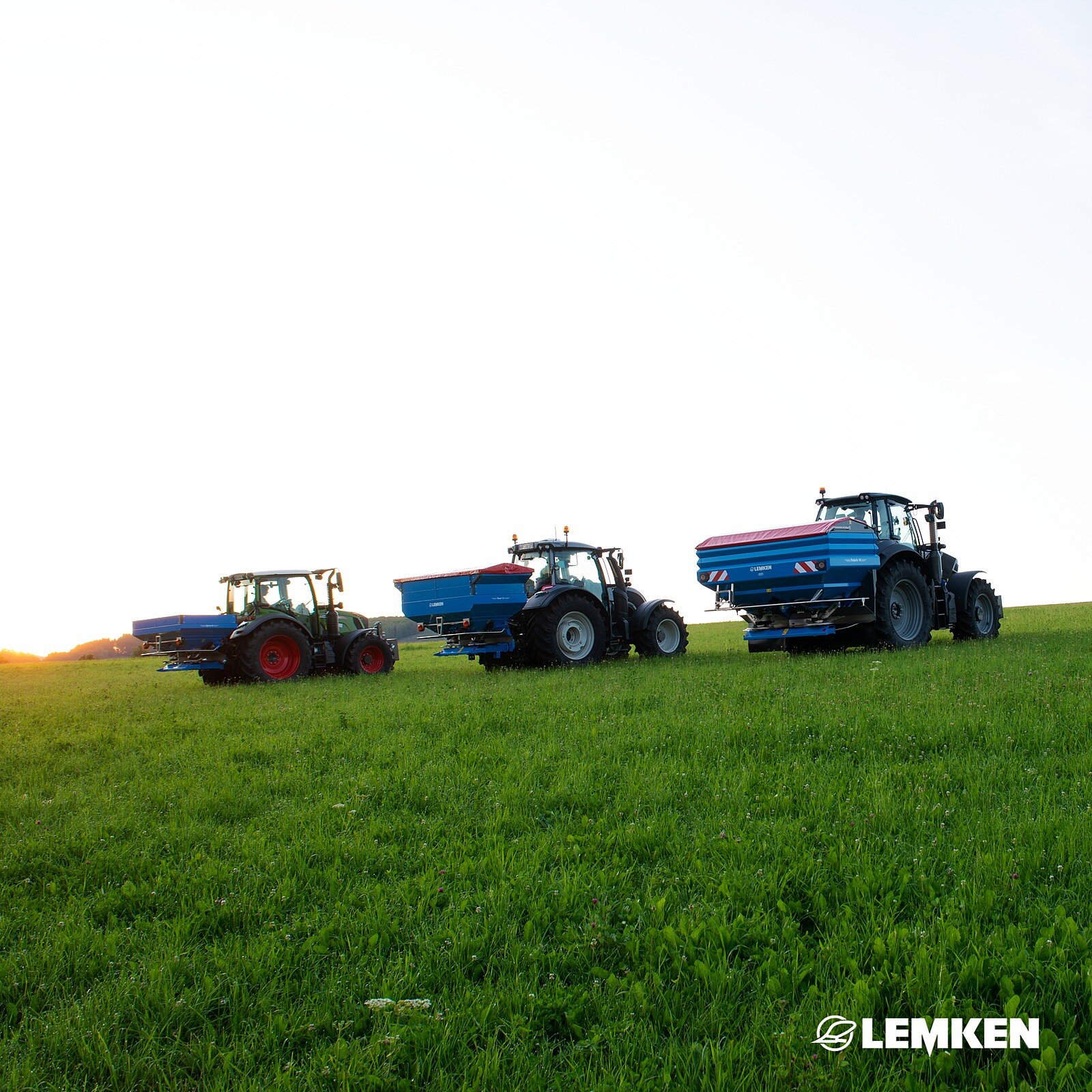 Dreamlike spreading pattern with our fertiliser spreaders Polaris, Spica and Tauri thanks to sophisticated spreading.😍
...