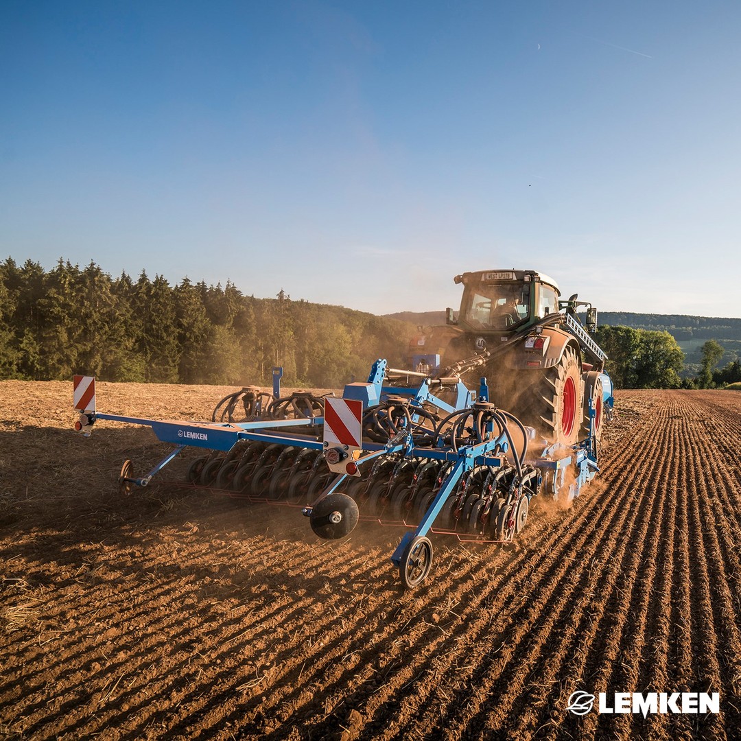 The Optidisc 25 is our most compact and flexible seeder with an optimal weight distribution. 💙🌱

#LEMKEN
#LEMKEN1780...