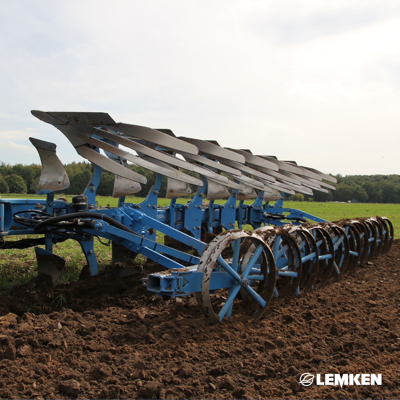 Double packing is excluded with our FlexPack. The furrow press with flexible working widths adjusts itself automatically...